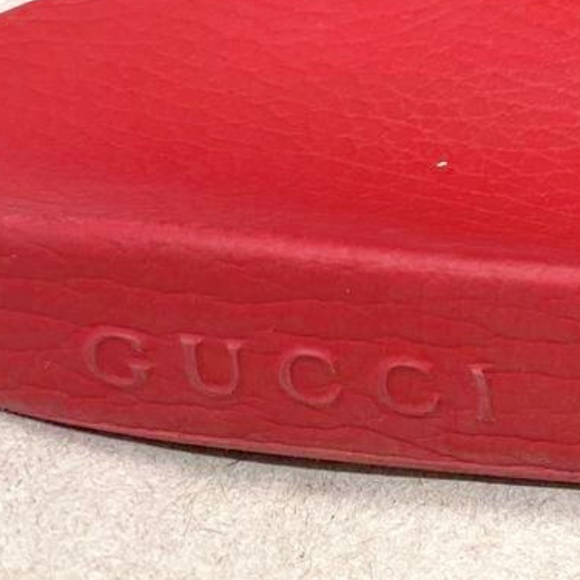 Gucci Authentic Mens Red  Signature Print Wide Strap Slide Sandals 9 main image 4